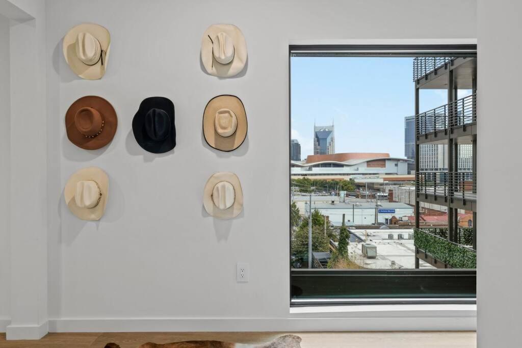 Skyline View, Pool, Gym, Balcony'S, Walk To Bway! Apartman NashvilleNashville  Kültér fotó